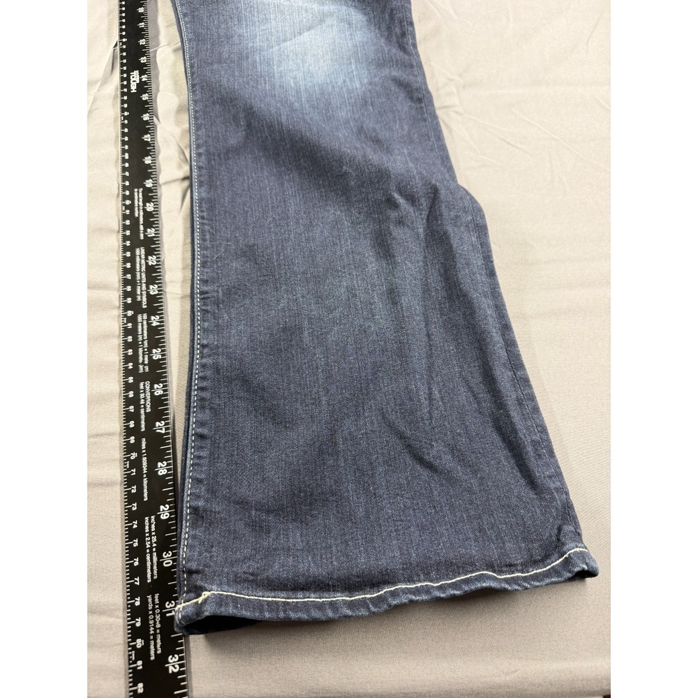 Big Star Maddie Jeans Womens 38R Bootcut Stretch Blue Denim Mid Rise 38x31 - Picture 2 of 10